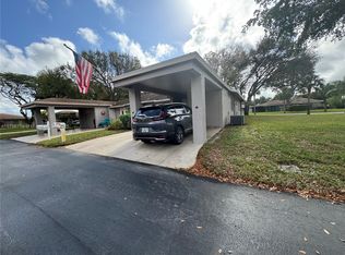 6831 Moonlit Dr, Delray Beach, FL 33446