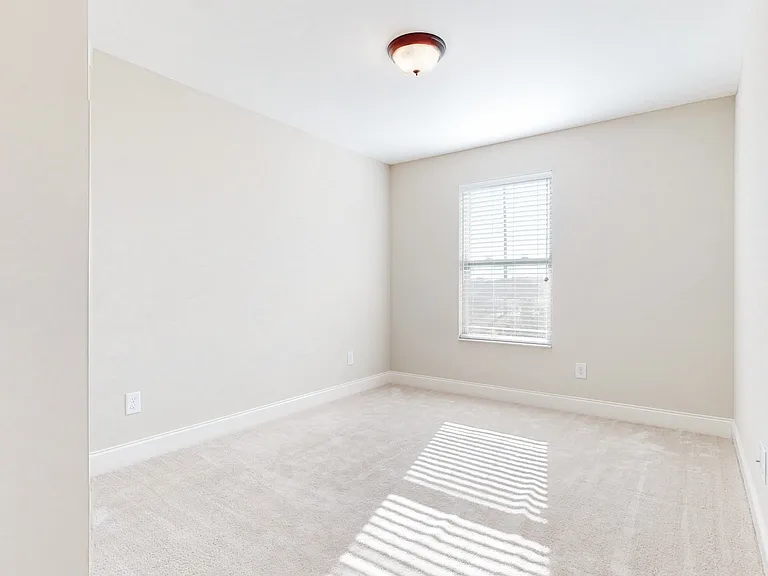 2093 Newark Ln — Photo 27