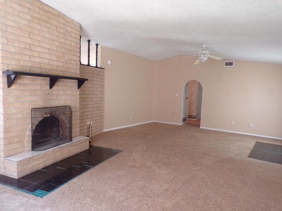 2nd image of 3709 Autumnwood Ct