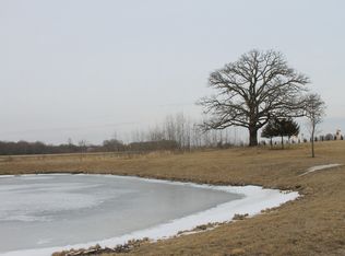 W Ave, Oelwein, IA 50662