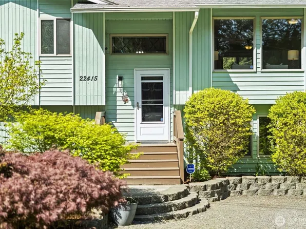 22415 Sunridge Way NE, Poulsbo, WA 98370