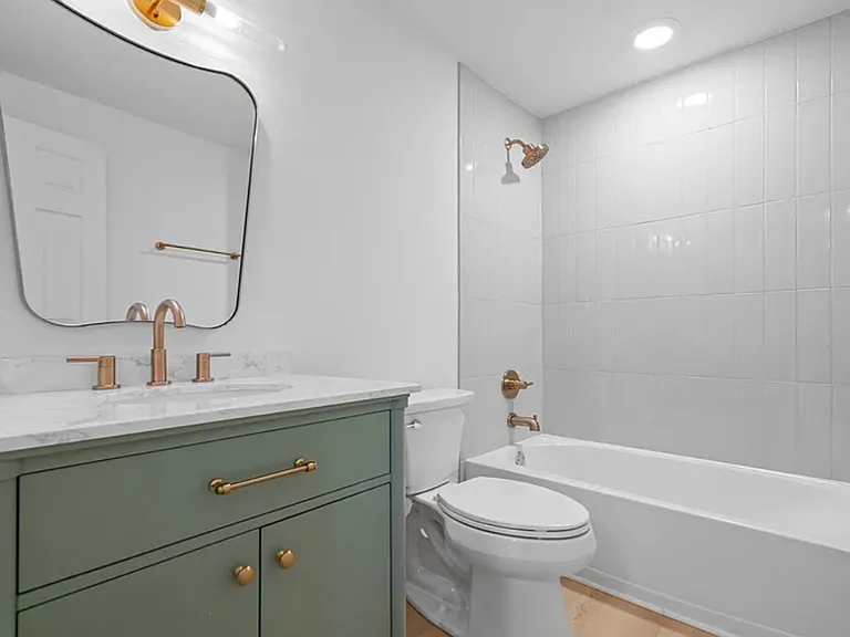 2115 Carter St — Photo 21