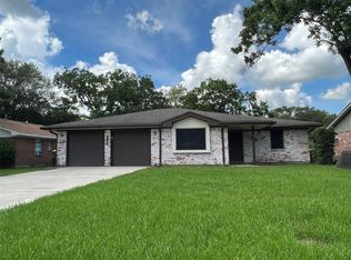 206 Pamela Dr, Baytown, TX 77521