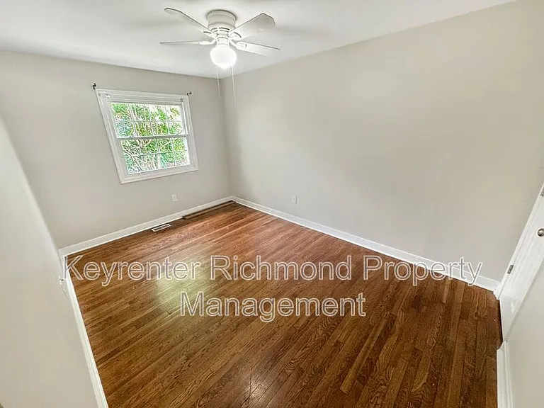 1402 Mechanicsville Tpke — Photo 9