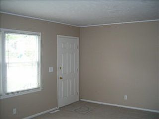 3rd image of 7331 James Ave