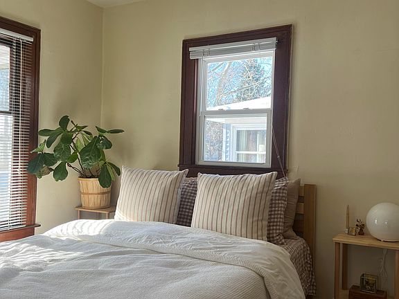 Front bedroom furnished facing 13th st