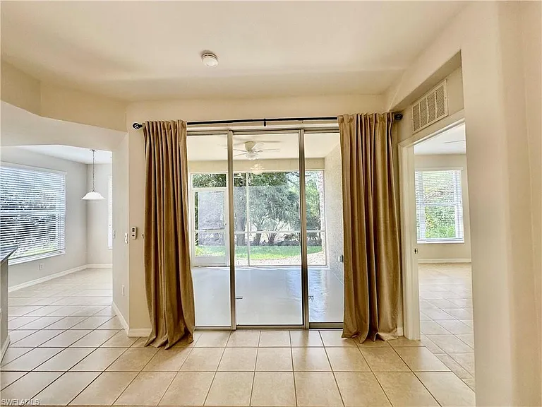1345 Henley St #707 — Photo 9