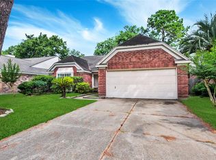 7831 Hidden Oaks Ln, Houston, TX 77095