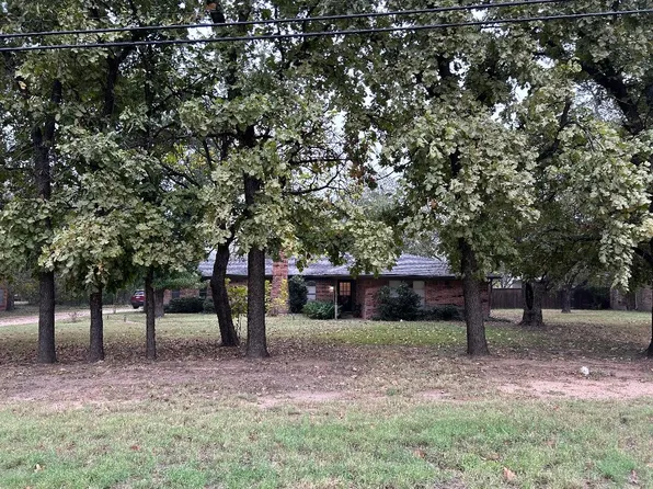 213 Southwest Dr, Clyde, TX 79510