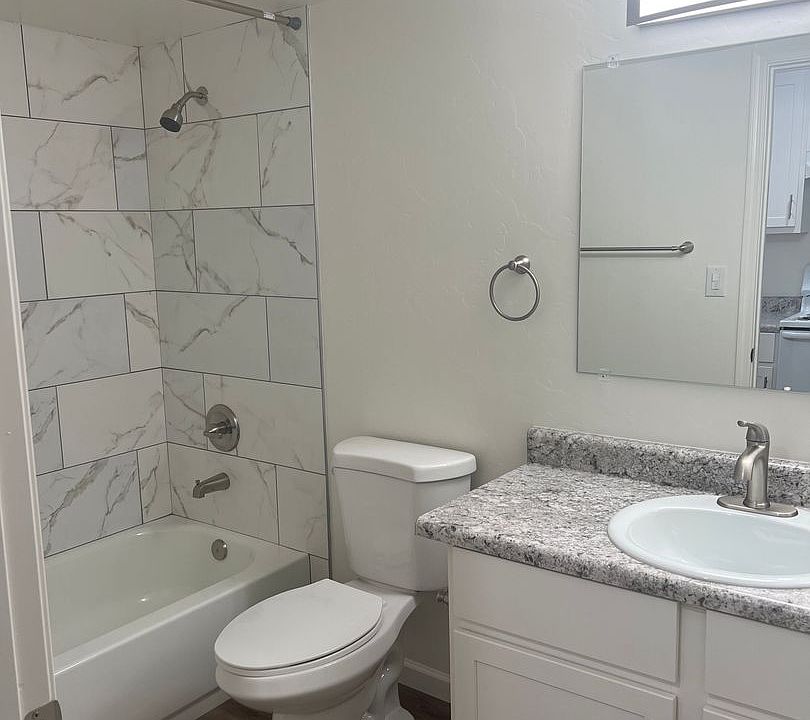 2nd image of 510 W Sahuaro St #3104