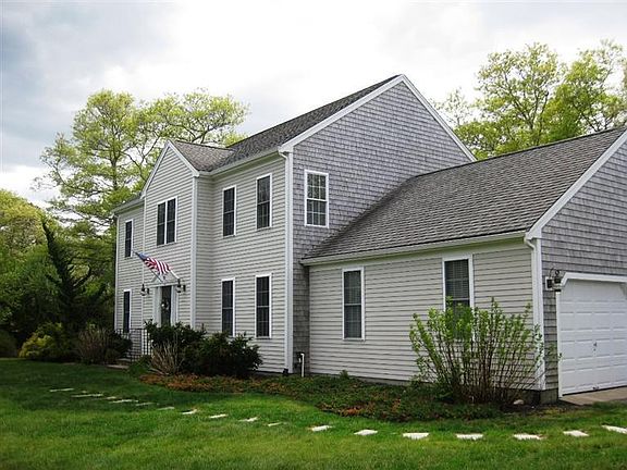 2nd image of 10 Vickerson Avenue