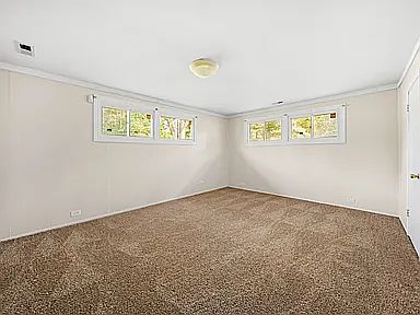 4th image of 218 Mantua St