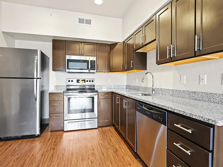 Copperleaf Place Apartments — Photo 21