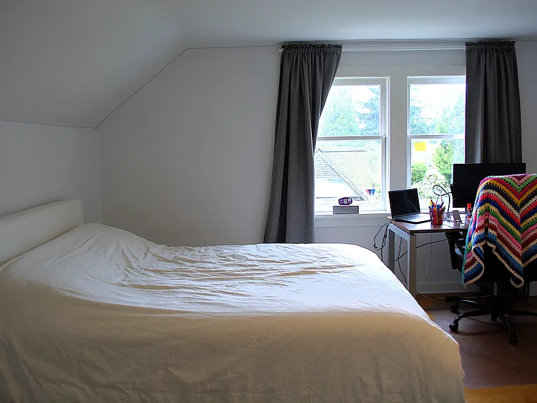 2251 Haywood Ave — Photo 14