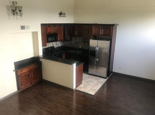 12335 Riverside Dr, Valley Village, CA 91607