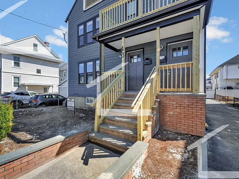 43 Wright Ave #2A — Photo 23