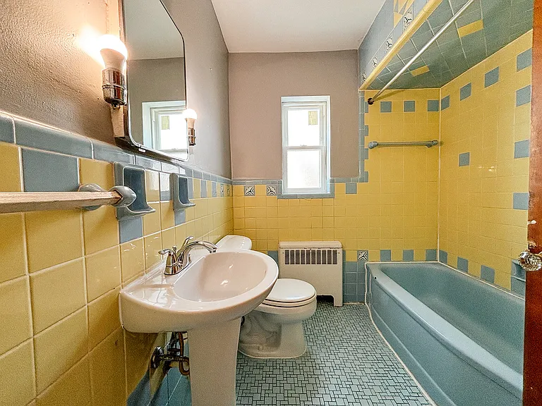 850 Overlook Ave #2 — Photo 8