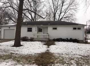 1416 Rose Dr, Champaign, IL