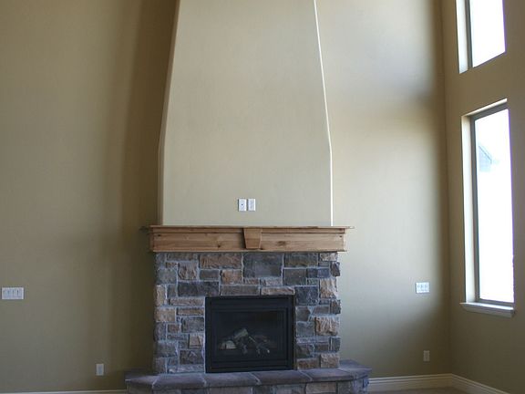 Floor-to-ceiling fireplace