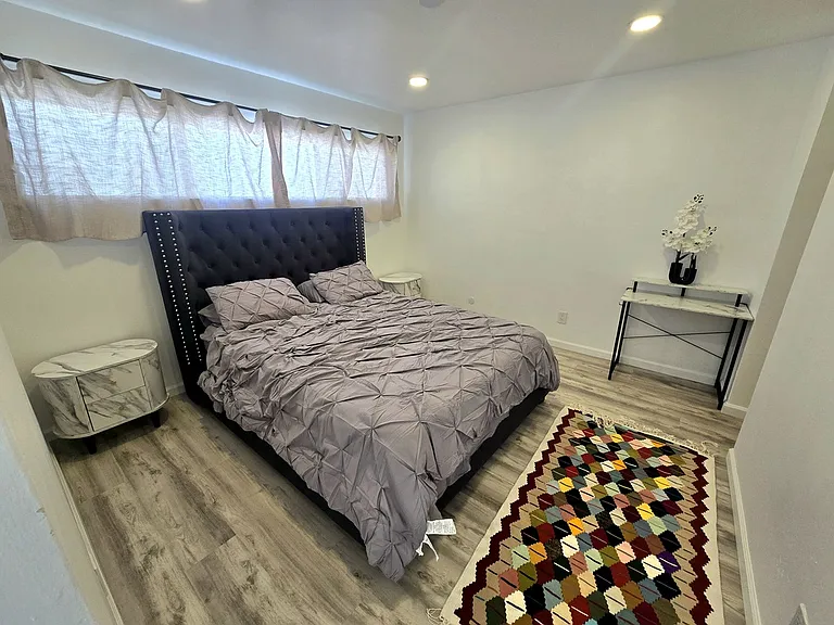 3836 3rd Ave #6 — Photo 10
