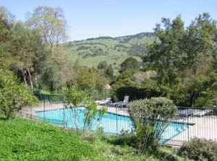 121 Oliva Ct #D, Novato, CA 94947