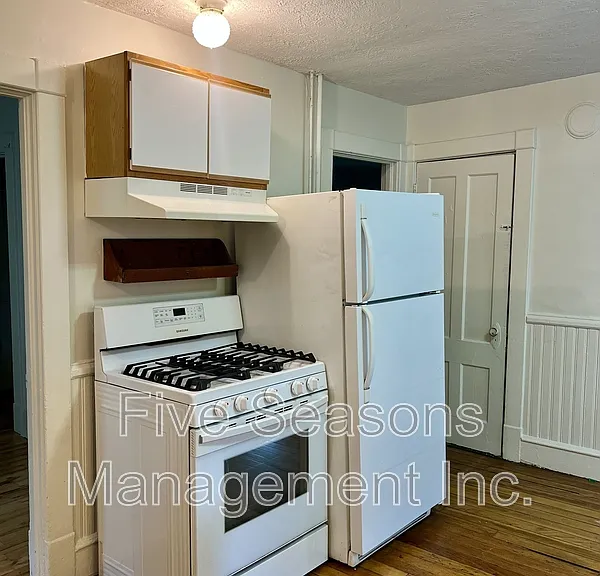 18-20 Hayward St #1 — Photo 17