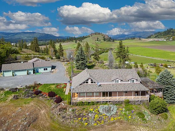 3rd image of 5061 Hunters Campground Rd