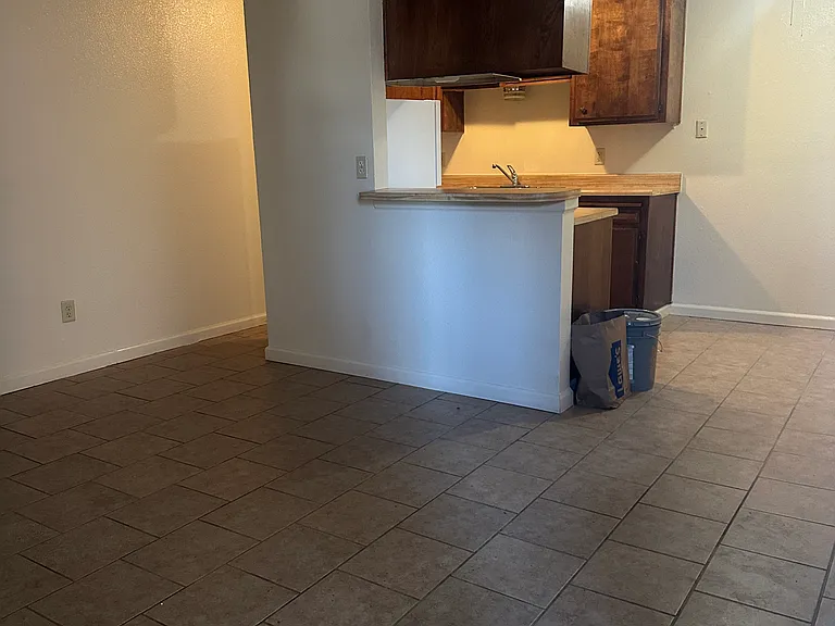 917 W Kettleman Ln #0 — Photo 7