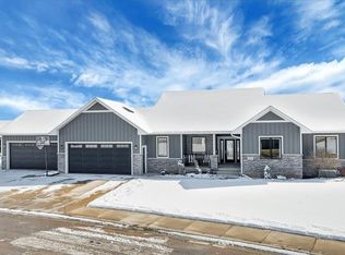 662 Stumer Rd, Rapid City, SD 57701