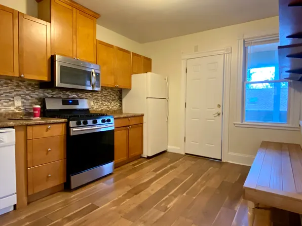 258 Beacon St #2, Somerville, MA 02143
