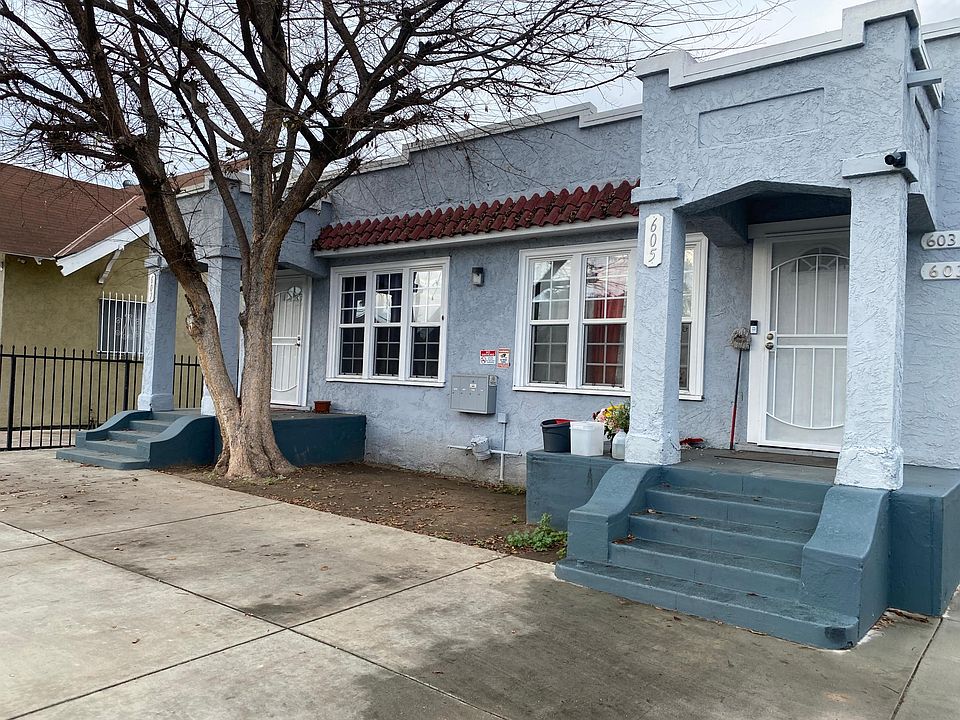 1st image of 607 W 47th St