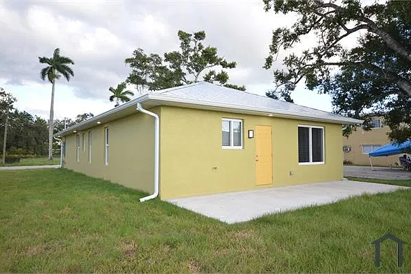 4 bed, 1979 sqft, $2,400 — Photo 4
