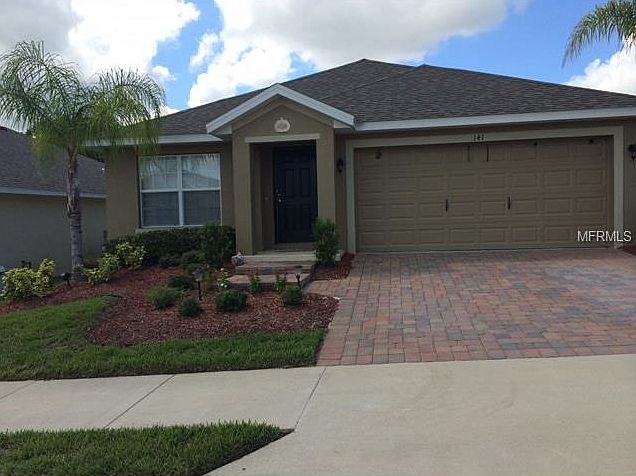 1st image of 141 Vine Dr