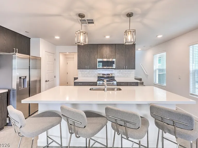 344 Banished Ave #2 — Photo 6