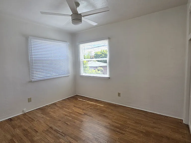 3714 Ingraham St #3714 — Photo 6