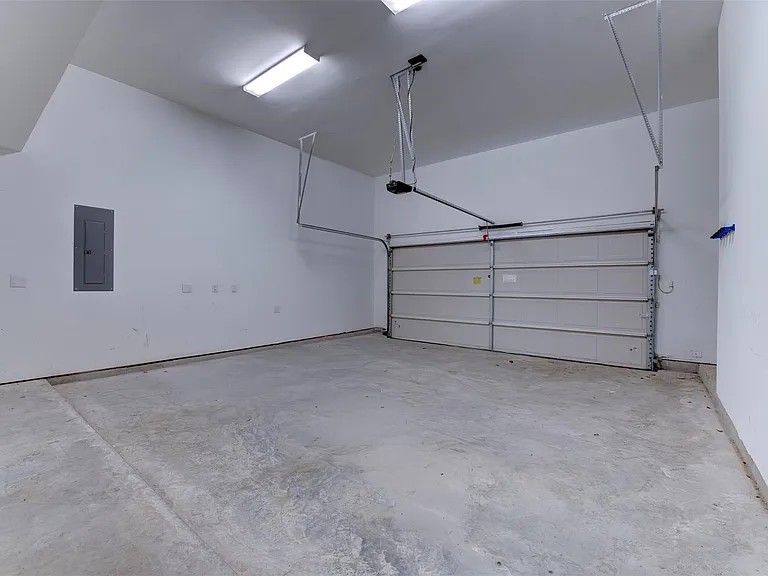 4947 Rusk St — Photo 31