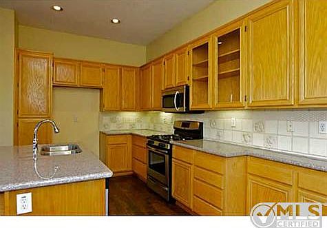 5th image of 11930 Miro Cir