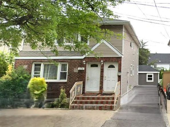 238 Nassau Blvd APT 2