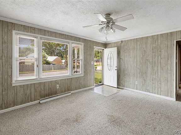 5th image of 608 Charles Ave