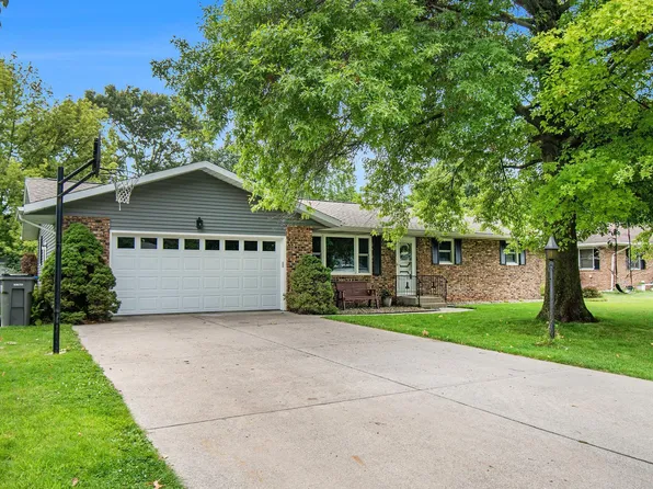 1204 S 15th St, Goshen, IN 46526