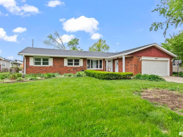 309 Bens Dr, Chatham, IL 62629