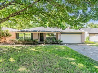 1714 Kiltartan Dr, Dallas, TX 75228