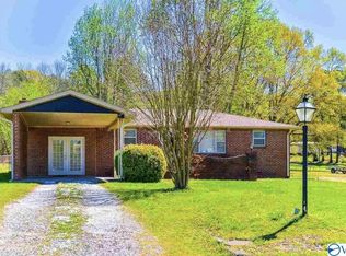 227 S Seneca Dr, Trinity, AL 35673