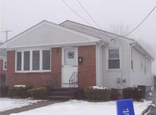 23 Florence St, North Providence, RI 02904