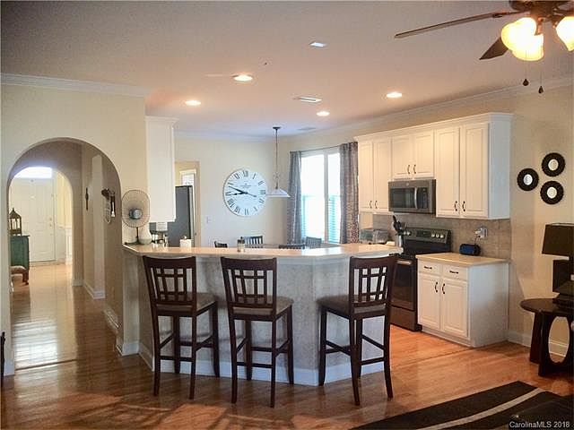 2nd image of 14926 Almondell Dr