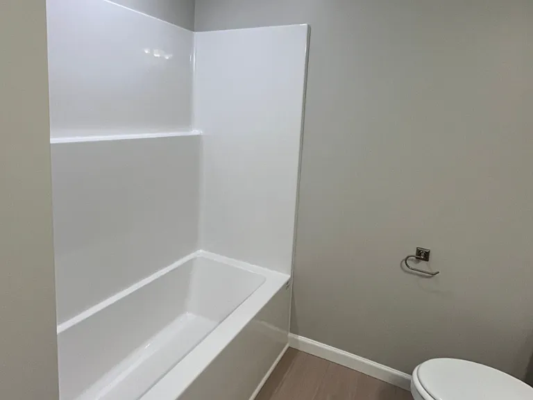 3951 Greenpond Rd — Photo 2