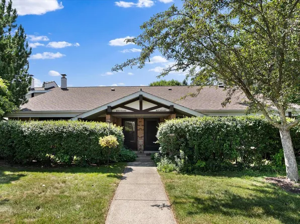 N17W5459 Garfield COURT, Cedarburg, WI 53012