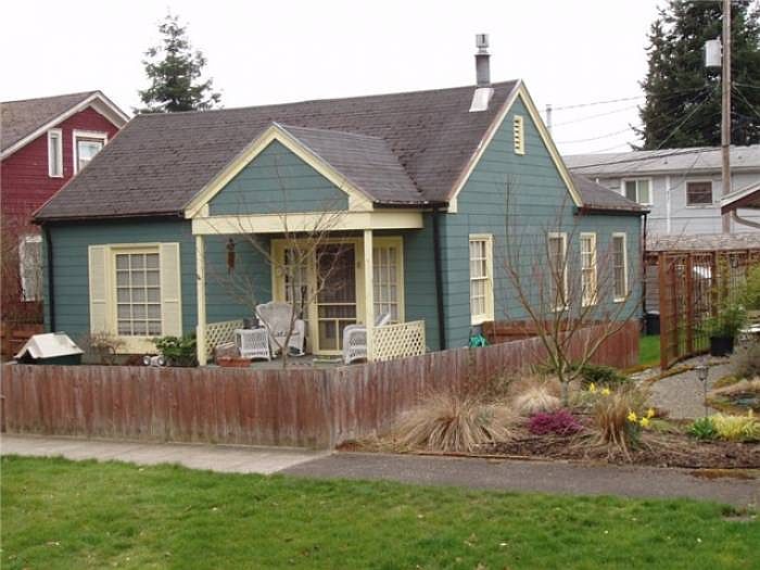 Classic Mill House!