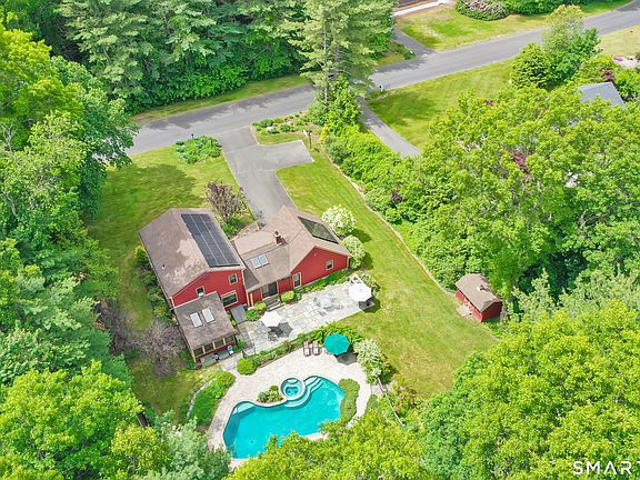 5th image of 16 Fawn Drive