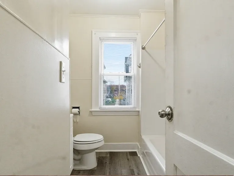 48 Court St #48 — Photo 3